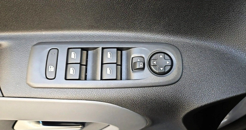 Toyota Proace City Verso cena 109900 przebieg: 50664, rok produkcji 2022 z Dzierżoniów małe 326